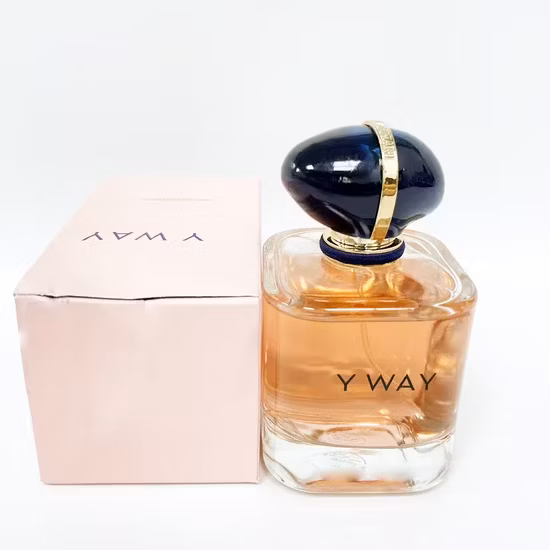 Fructone viene utilizzato per miscelare profumi floreali e fruttati per l'uso quotidiano